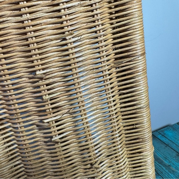 Decorative Vintage Bamboo/Rattan Magazine Rack  Heart Shape - Picture 8 of 10